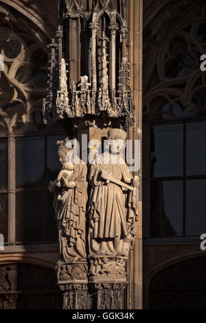 Steinskulpturen im Ulmer Münster, Ulm, Baden-Württemberg, Deutschland Stockfoto