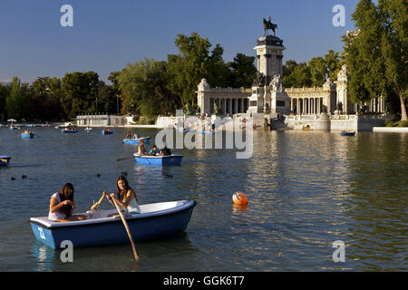 Im Retiro-Park, Parque del Retiro, Madrid, Spanien Stockfoto