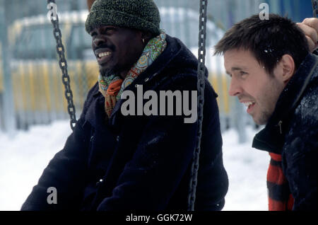 IN den USA / UK/IR 2002 / Jim Sheridan Mateo (DJIMON HOUNSOU) Und Johnny (PADDY CONSIDINE)-Regie: Jim Sheridan Stockfoto