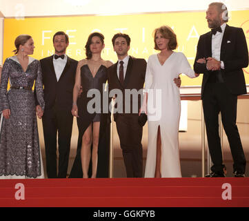 Lea Seydoux, Gaspard Ulliel, Marion Cotillard, Xavier Dolan, Nathalie Baye und Vincent Cassel bei der Gala-Vorführung des Films Stockfoto