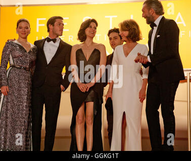 Lea Seydoux, Gaspard Ulliel, Marion Cotillard, Xavier Dolan, Nathalie Baye und Vincent Cassel Cannes 2016 Stockfoto