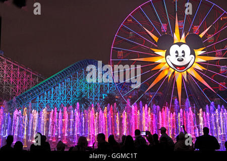 Anaheim, Kalifornien, USA. 20. September 2010. Welt der Farbe in Disneys California Adventure, Disneyland. Stockfoto