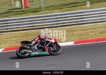 Brands Hatch, Großbritannien, 6. August 2016. Jason O'Halloran Reiten für die Honda Racing Team bei der BSB Datatag Qualifikationsrunde. Rick Diakon / Alamy Live News Stockfoto