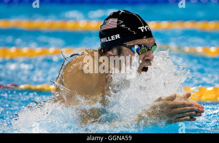 Rio De Janeiro, RJ, Brasilien. 6. August 2016. Olympia Schwimmen: Cody Miller (USA) schwimmt in die Männer 100m Brustschwimmen Halbfinale an Olympics Aquatics Stadion während der Spiele 2016 in Rio Olympischen Sommerspiele. © Paul Kitagaki Jr./ZUMA Draht/Alamy Live-Nachrichten Stockfoto