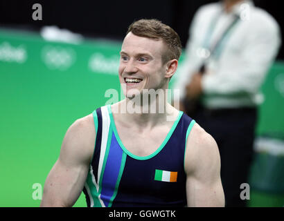 Irlands Kieran Behan in Aktion im Kunstturnen der Männer am ersten Tag der Olympischen Spiele in Rio, Brasilien. Stockfoto