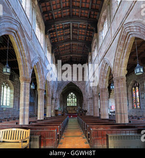 St Marys & alle Heiligen Kirche Gt Budworth Interieur, Cheshire, England, UK - Blick zum Altar Stockfoto