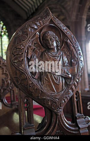 St Marys & alle Heiligen Kirche Gt Budworth Interieur, Cheshire, England, UK - hölzerne Alleluia Carving Stockfoto