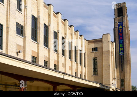 Fassade Atwater Market oder Marché Atwater, Montreal, Quebec, Kanada Stockfoto