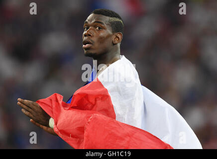 Marseille, Frankreich. 7. Juli 2016. Paul Pogba von Frankreich verlässt das Spielfeld nach der UEFA EURO 2016 Semi final Fußballspiel zwischen Deutschland und Frankreich im Stade Velodrome in Marseille, Frankreich, 7. Juli 2016. Foto: Arne Dedert/Dpa/Alamy Live-Nachrichten Stockfoto