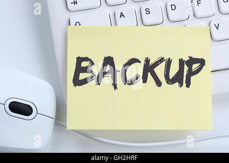 Backup speichern Daten auf Computer-Technik-Büro-Tastatur Stockfoto