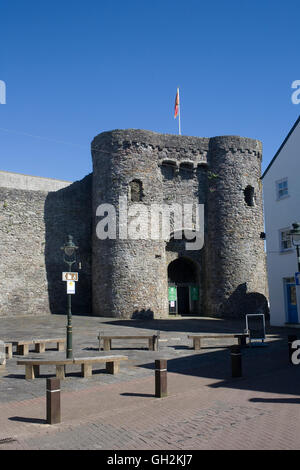 Carmathen Burg von Nott Quadrat gesehen Stockfoto