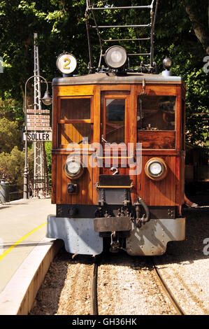 Geographie/Reisen, Spanien, Eisenbahn" Orange Express" von 1912 im Bahnhof von Soller, Mallorca, Balearen, Additional-Rights - Clearance-Info - Not-Available Stockfoto