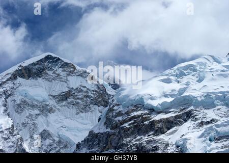 Gipfel des Mount Everest aus Kala Patthar, Sagarmatha Nationalpark, Solukhumbu Bezirk, Nepal, Asien Stockfoto