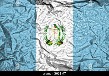 Guatemala Vintage Flagge auf alten zerknittertes Papierhintergrund Stockfoto