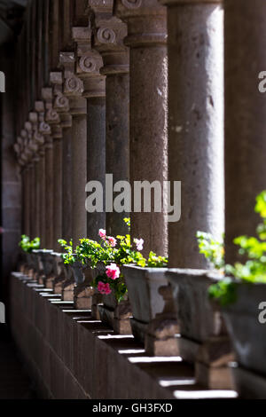 Cusco, Peru - 14 Mai: Innenarchitektur und Detail der Templo de Santo Domingo in Cusco. 14. Mai 2016, Cusco Peru. Stockfoto