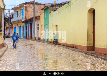 Typischen gepflasterten Straße und historische Architektur im Kolonialstil Trinidad, Kuba Stockfoto