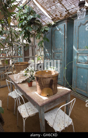 Petersham Nurseries, Richmond Upon Thames, Gewächshäuser, Verkauf von eleganten Garten und Wohnaccessoires, London Borough of Richmond, Outer London, England, UK Stockfoto
