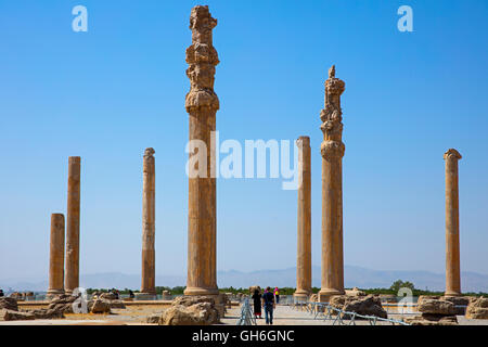 Geographie/Reisen, Iran, Persepolis, die ehemalige Hauptstadt der Achämeniden, gegründet von König Darius I, 520 v. Chr., Säulenhalle, Additional-Rights - Clearance-Info - Not-Available Stockfoto