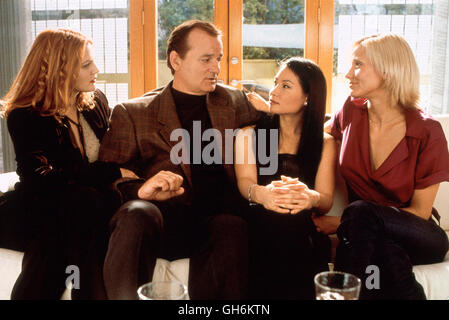 3 ENGEL FÜR CHARLIE / Charlie «s Angels USA 2000 / McG Sie Arbeiten Für Charlie: sterben Drei Engel Natalie (CAMERON DIAZ), Dylan (DREW BARRYMORE) Und Alex (LUCY LIU). Als der Software-Milliardär Eric Knox Entführt Wird, Werden Die Drei Engel Beauftragt Ihn Zu Finden. Präsidentin der Firma Glaubt, Dass Knox sterben «Ärgster Konkurrent Hinter der Enführung Steckt, äh sterben Ein Brisantes Computer-Programm Im Finger Zu Bekommen. Würde Man diesem Programm Missbrauchen, Fußballfan Das Das Ende Jeglicher Menschlicher Intimsphäre... Szene Mit Charlies Rechter Hand Bosley (BILL MURRAY). Regie: McG aka. Charlie «s Stockfoto