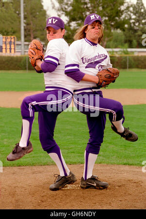 UNZERTRENNLICH / steckte sie USA 2003 / Bobby und Peter Farrelly sterben Brüder Bob (MATT DAMON) Und Walt (GREG KINNEAR) Regie: Bobby und Peter Farrelly aka. Stecken Sie Stockfoto