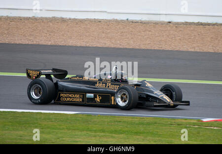 Gregory Thornton fahren ein Lotus-91/5 in der FIA Masters historische Formel1-Rennen bei der 2016 Silverstone Classic Veranstaltung, England Stockfoto