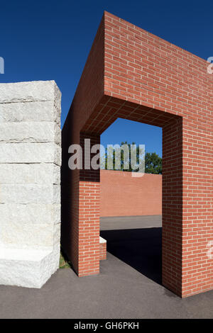 Álvaro Siza arbeiten die Promenade mit "offene Räume" auf dem Vitra Campus, Weil am Rhein, Deutschland. Stockfoto