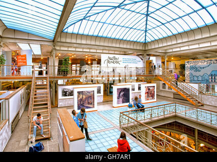 Innere des Comic-Strip-Museum Kunst in Brüssel, Belgien Stockfoto