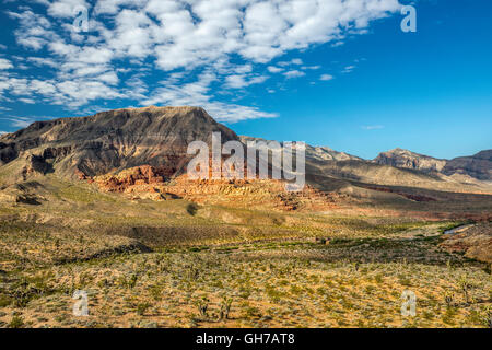 Jungfrau-Berge über Virgin River Gorge, Blick vom i-15 Interstate Autobahn, Arizona Strip Distrikt, Arizona, USA Stockfoto