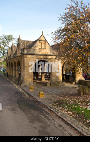 Herbstsonne in Chipping Campden, Cotswolds, Gloucestershire, Großbritannien Stockfoto