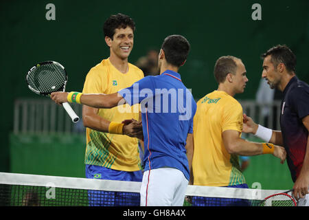 Rio De Janeiro, Brasilien. 8. August 2016. Das Duo von brasilianischer Tennisspieler Marcelo Melo und Bruno Soares besiegte die serbische Duo Novak Djokovic und Nenad Zimonjic in einem Match gültig für die zweite Runde der Qualifikationsrunde für die Olympischen Spiele in Rio De Janeiro 2016 in Brasilien. © Geraldo Bubniak/ZUMA Wire/ZUMAPRESS.com/Alamy Live-Nachrichten Stockfoto