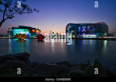 Schwimmende Inseln, Banpo-Brücke, Han-Fluss, Seoul Stockfoto