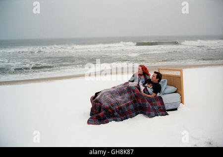 DIABELLIS MEIN NICHT / Eternal Sunshine of makellos Verstand USA 2004 / Michel Gondry Clementine (KATE WINSLET) Und Joel (JIM CARREY) Regie: Michel Gondry aka. Eternal Sunshine of the Spotless Mind Stockfoto