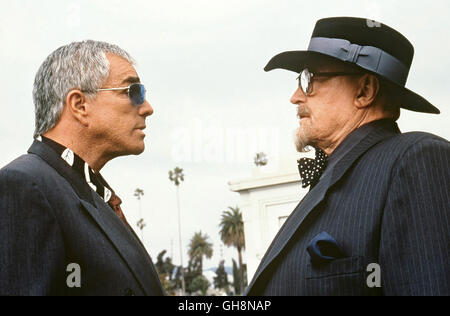 DER HIMMEL VON HOLLYWOOD / das Hollywood Sign, USA, D, NL 2001 / Sönke Wortmann BURT REYNOLDS, ROD STEIGER Regie: Sönke Wortmann aka. Das Hollywood-Schild Stockfoto