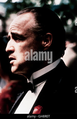 DER PATE / The Godfather USA 1972 / Francis Ford Coppola MARLON BRANDO (Mafia-Boss Don Vito Corleone) Regie: Francis Ford Coppola aka. Der Pate Stockfoto