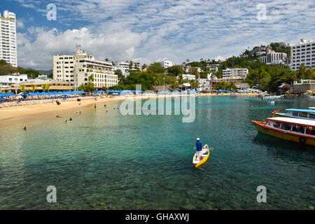 Playa Caleta Strand, Acapulco, Mexiko Stockfoto