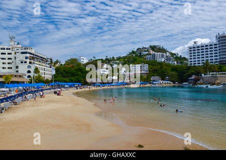 Playa Caleta Strand, Acapulco, Mexiko Stockfoto