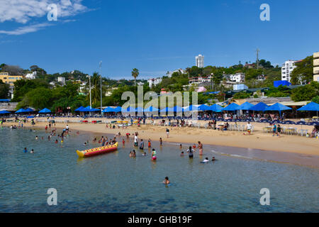 Strand Playa Caletilla, Acapulco, Mexiko Stockfoto