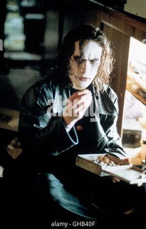 DIE Krähe - sterben KRÄHE Rabe USA 1994 Alex Proyas Eric Draven (BRANDON LEE) Erzeugt Mit der Demo-Version des Beschriftung Schriftsteller II. Regie: Alex Proyas aka. Die Krähe Stockfoto