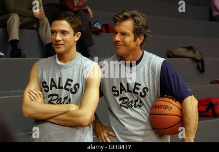 REINE CHEFSACHE In guter Gesellschaft USA 2004 Paul Weitz Carter (TOPHER GRACE) Und Dan (DENNIS QUAID) Regie: Paul Weitz aka. In guter Gesellschaft Stockfoto