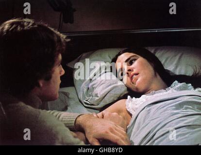 LOVE STORY USA 1970 Arthur Hiller Oliver (RYAN O'NEAL) Und Jennifer (ALI MACGRAW)-Regie: Arthur Hiller