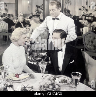 APRIL IN PARIS USA 1952 David Butler Ethel Dynamit Jackson (DORIS DAY), Kellner (GEORGE DAVIS), Winthrop Putnam (Strahl BOLGER) Regie: David Butler Stockfoto