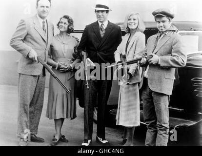 BONNIE und CLYDE USA 1967 Arthur Penn Buck Barrow (GENE HACKMAN), Blanche (ESTELLE PARSONS), Clyde Barrow (WARREN BEATTY), Bonnie Parker (FAYE DUNAWAY), C.W.Moss (MICHAEL J. POLLARD)-Regie: Arthur Penn Stockfoto