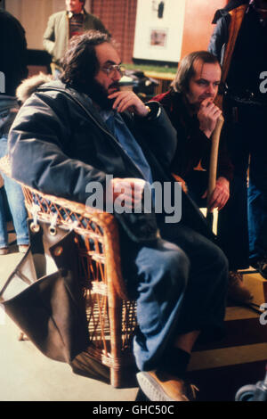 Der Regisseur STANLEY KUBRICK Und JACK NICHOLSON bin Set von "Shining" (1980) Stockfoto