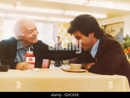 UND Gerechtigkeit für alle USA 1979 Norman Jewison Sam Kirkland (LEE STRASBERG), Arthur Kirkland (AL PACINO)-Regie: Norman Jewison Stockfoto