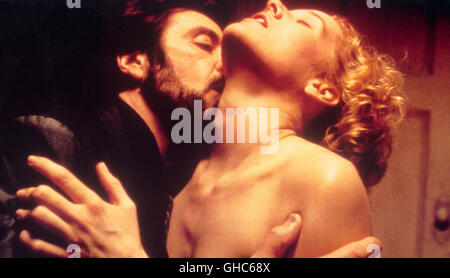 CARLITO'S WAY USA 1993 Brian De Palma Carlito Brigante (AL PACINO) und Gail (PENELOPE ANN MILLER) in einer leidenschaftlichen Liebesszene. Regie: Brian De Palma Stockfoto
