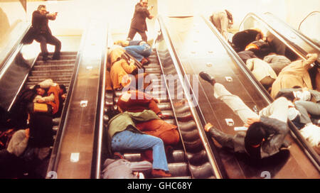 CARLITO'S WAY USA 1993 Brian De Palma Action-Szene mit beweglichen Treppe Regie: Brian De Palma Stockfoto