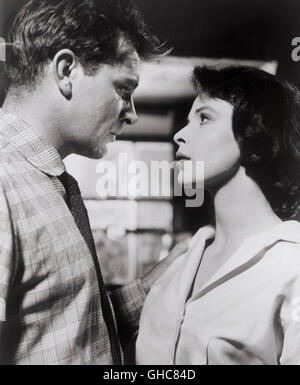 BLICK ZURÜCK IM ZORN Look Back in Anger UK 1958 Tony Richardson Jimmy Porter (RICHARD BURTON), Helena Charles (CLAIRE BLOOM)-Regie: Tony Richardson aka. Blick zurück im Zorn Stockfoto