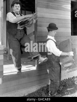 DER letzte Schliff USA 1928 Clyde Bruckman, Leo McCarey OLIVER HARDY und STAN LAUREL Regie: Clyde Bruckman, Leo McCarey Stockfoto