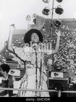 WATTSTAX USA 1973 Mel Stuart Wattstax das Konzert war eine Ausgießung des Music, Soul und der schwarzen Erfahrung. Im Sommer 1972 im LA Kolosseum in Szene gesetzt. Mit: CARLA THOMAS, afrikanisch-amerikanischer Sänger Regie: Mel Stuart Stockfoto