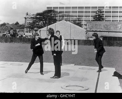 Einem anstrengenden Tag Nacht UK 1964 Richard Lester die BEATLES: RINGO STARR, JOHN LENNON, PAUL MCCARTNEY, GEORGE HARRISON in A Hard Day Night (1964). Regie: Richard Lester Stockfoto